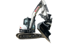 Bobcat E62 pöördpeaga ekskavaatori rent koos juhiga Pärnumaal