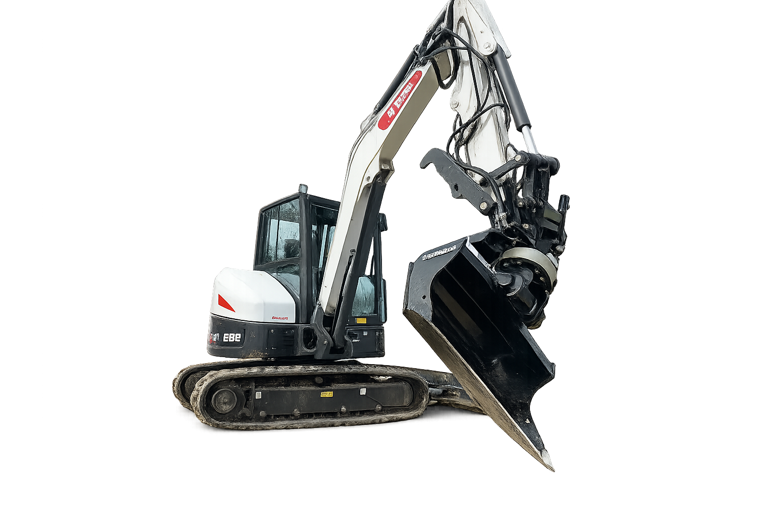 Bobcat E62 pöördpeaga ekskavaatori rent koos juhiga Pärnumaal